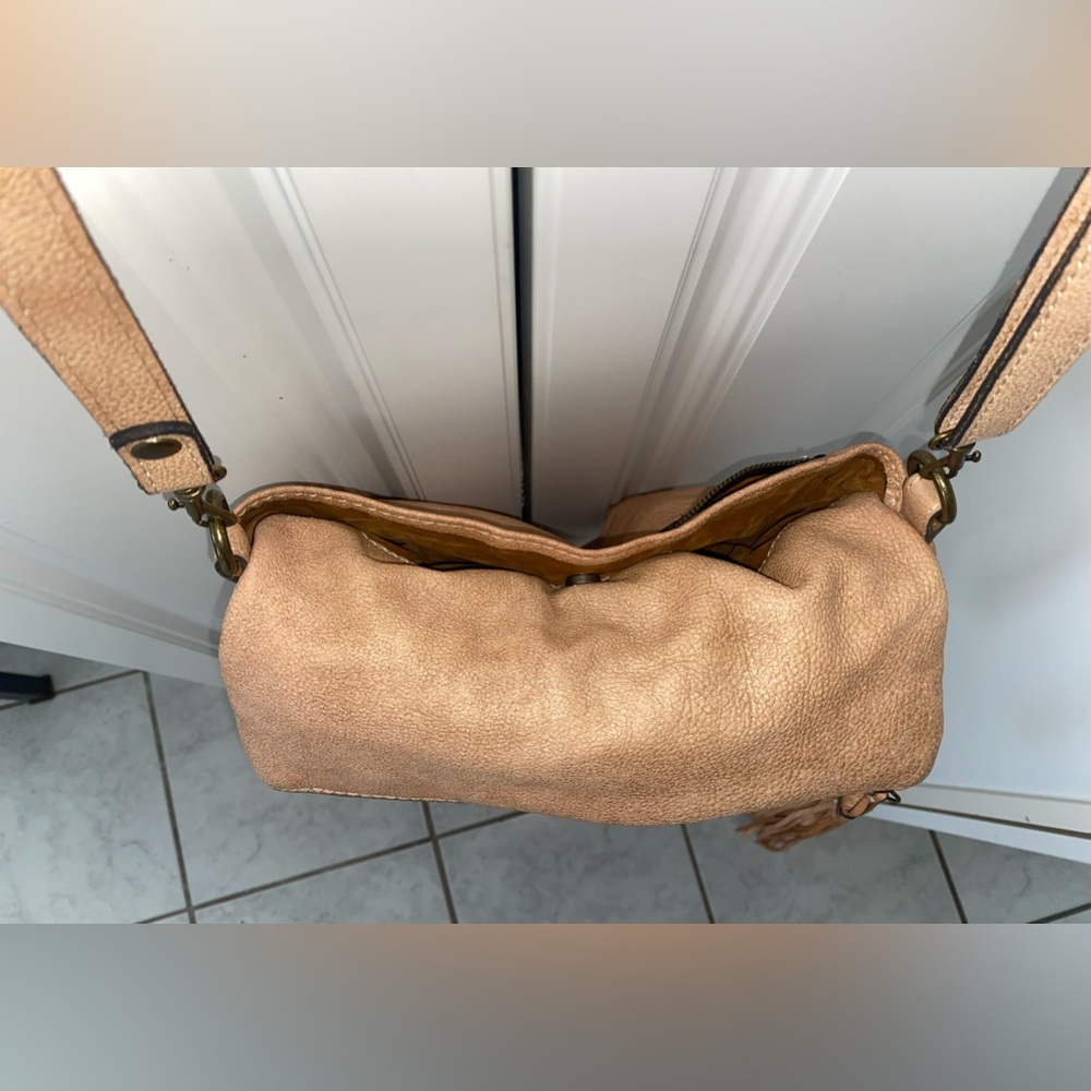 Patricia Nash Italian Leather Crossbody Purse - Picture 8 of 10